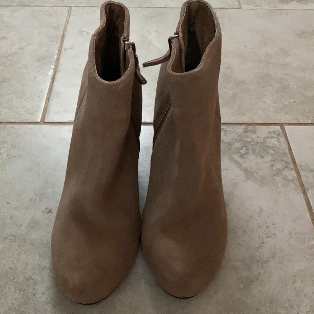 Dolce Vita Booties